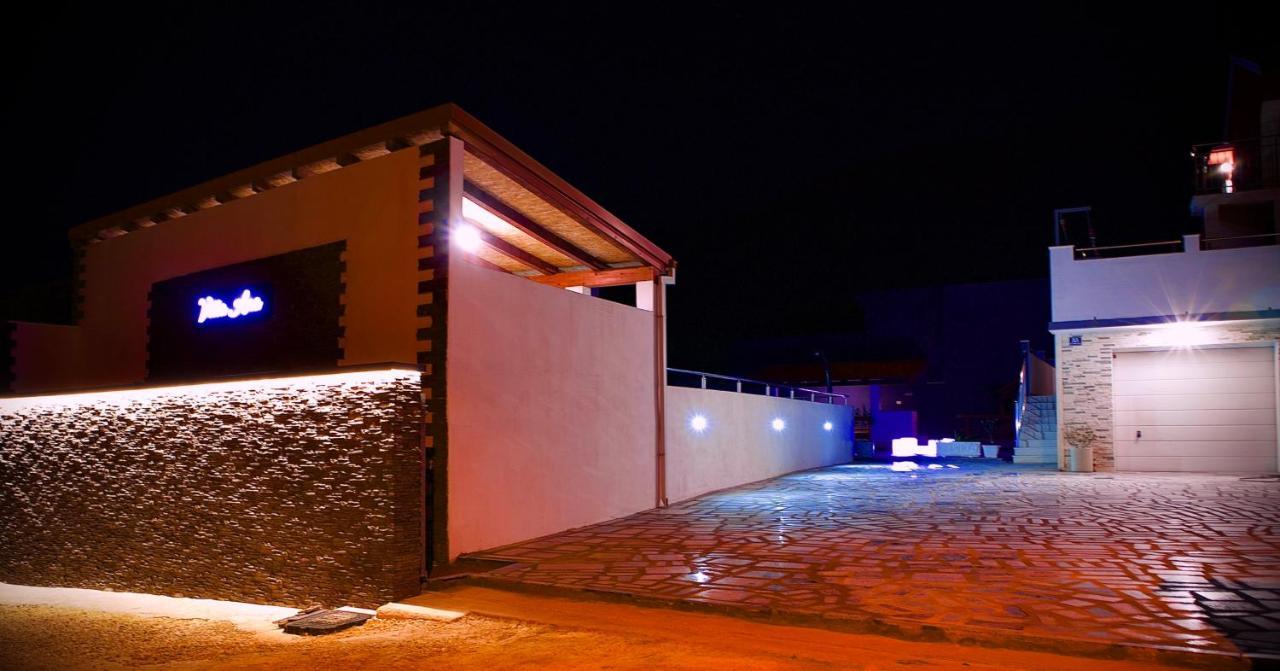 Villa Ana Kaštel Sućurac Exteriör bild