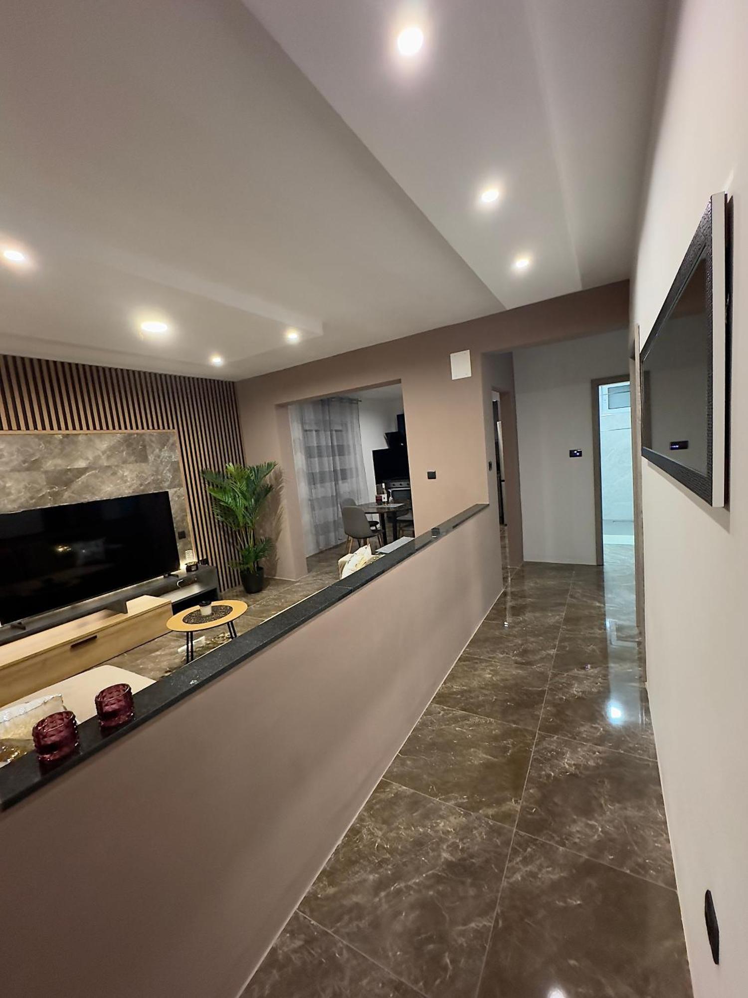 Villa Ana Kaštel Sućurac Exteriör bild